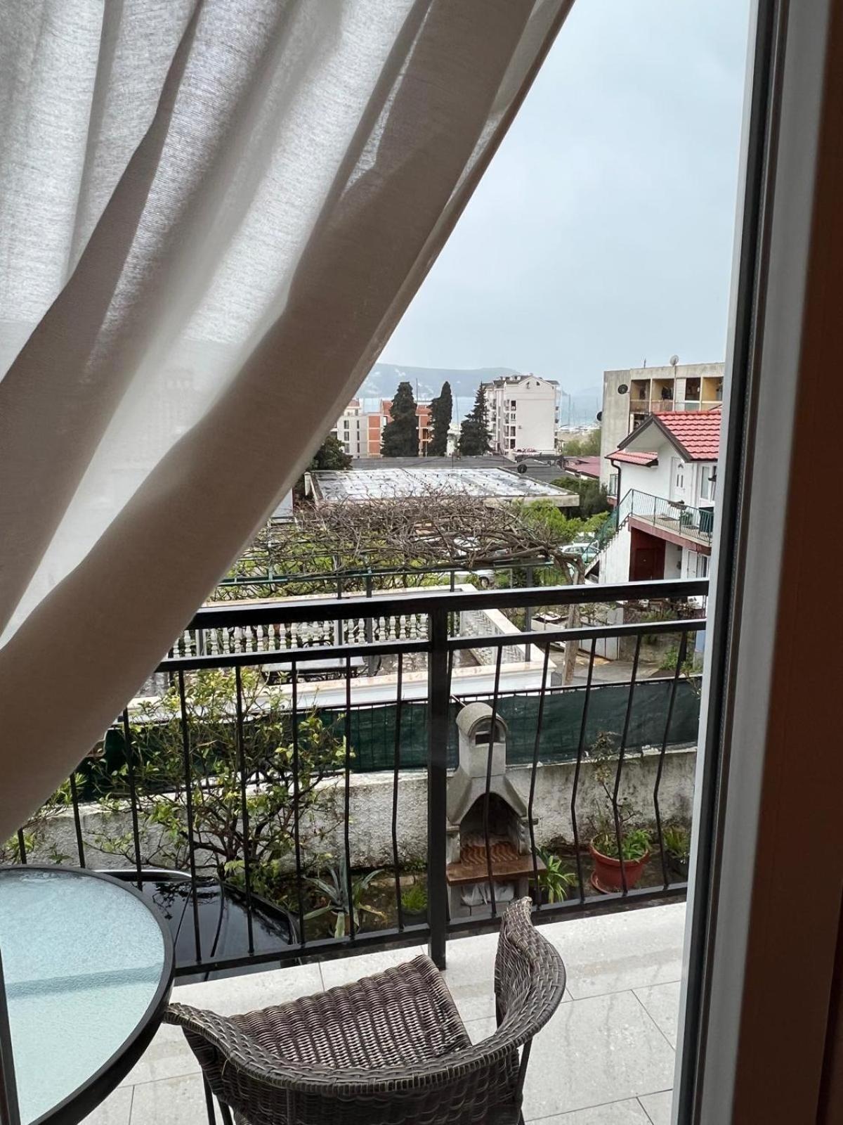 Apartments Lena Herceg Novi Ngoại thất bức ảnh