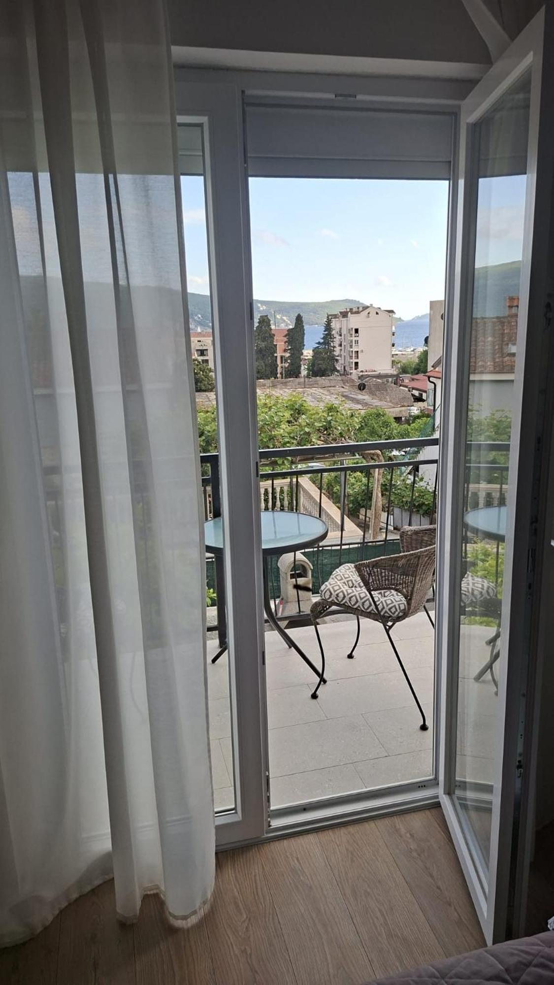 Apartments Lena Herceg Novi Ngoại thất bức ảnh